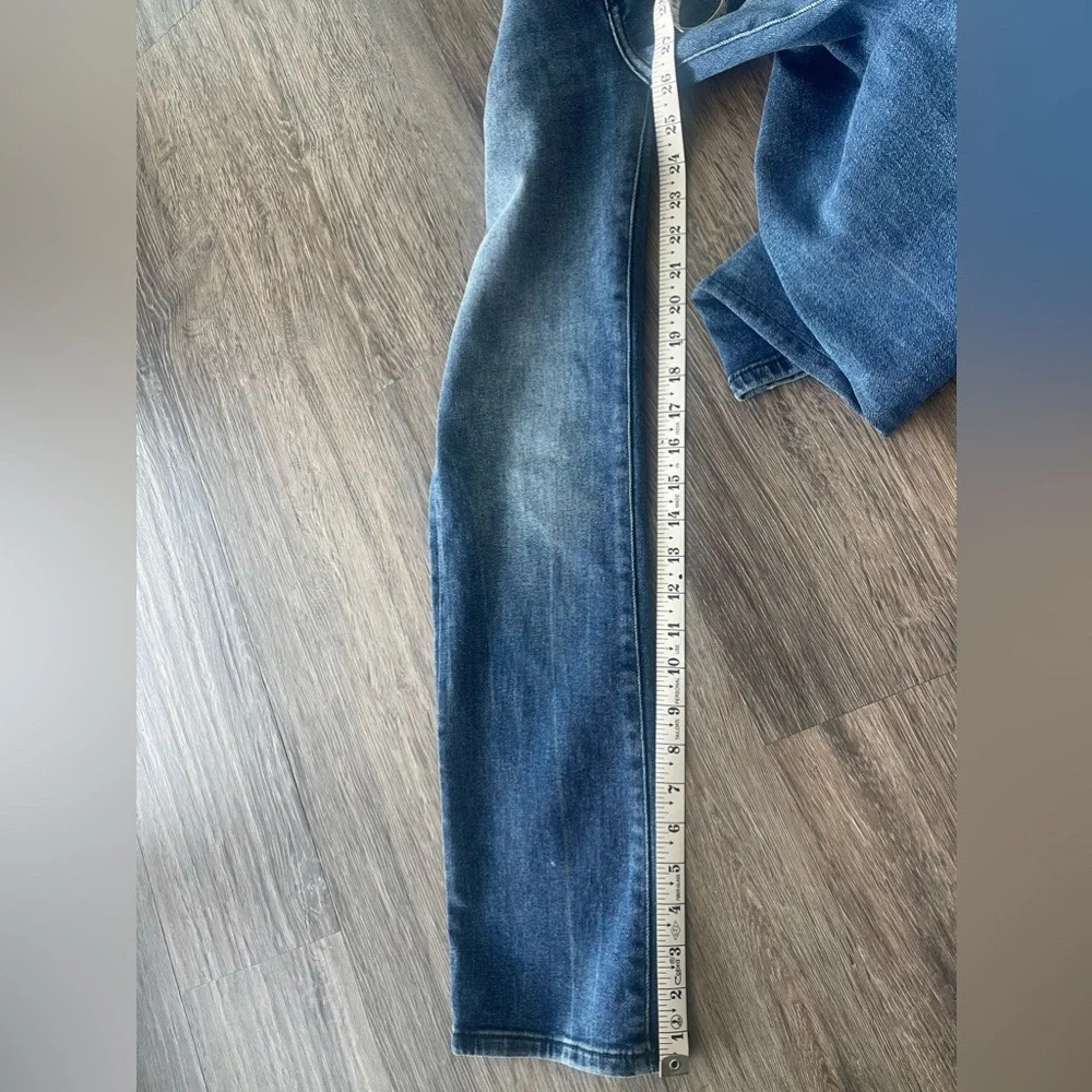 🚩Final Sale
DL1961 | Mara Straight Mid-Rise Ankle Jean, 25 - Picture 6 of 6